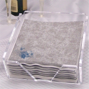 China Manufacturer Square Acrylic Tissue box for Hotel / Restaurant / Home 