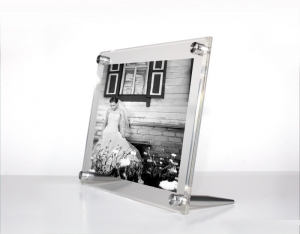 wholesale lucite pictures frame clear acrylic counter top photo frame 