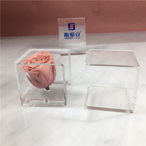 Detachable square mini acrylic rose flower box 