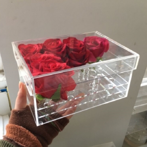 luxury clear acrylic flower 12 rose gift box 