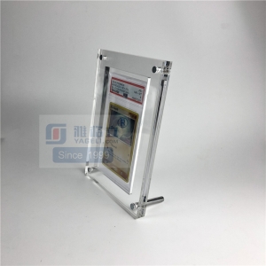 Wall mountable acrylic 3 PSA card display with UV filtering cover 