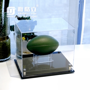 Detachable acrylic rugby football helmet display case 