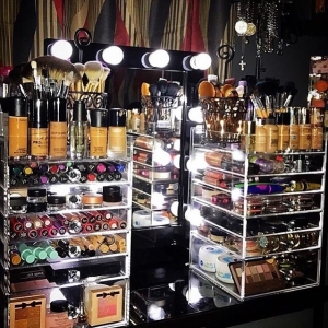 Clear acrylic makeup organizer with drawers 