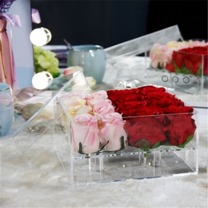 Acrylic roses box