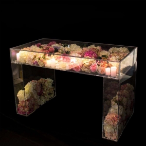 Clear plexiglass cake stand acrylic wedding table 
