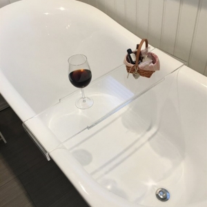 Customized acrylic bathtub tray Lucite plastic bathroom wine glass holder tray 