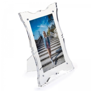 irregular boarder acrylic frame