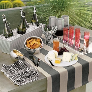 acrylic beverage napkin holder