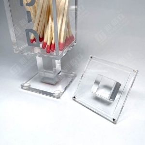 Personalized Judaica Shabbat lucite match besamim holder 