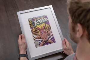 Wholesale Black Comic Book display Frame 