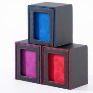 Wholesale Window Display Leather Deck Card Case 