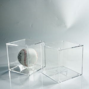 Acrylic Baseball Display Case 