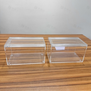Stackable Clear Acrylic Reptile Enclosure with Ventilation 